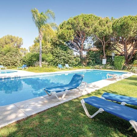 Beautiful Apartment In Marbella-Cabopino With 2 Bedrooms, Wifi And Outdoor Swimming Pool Εξωτερικό φωτογραφία