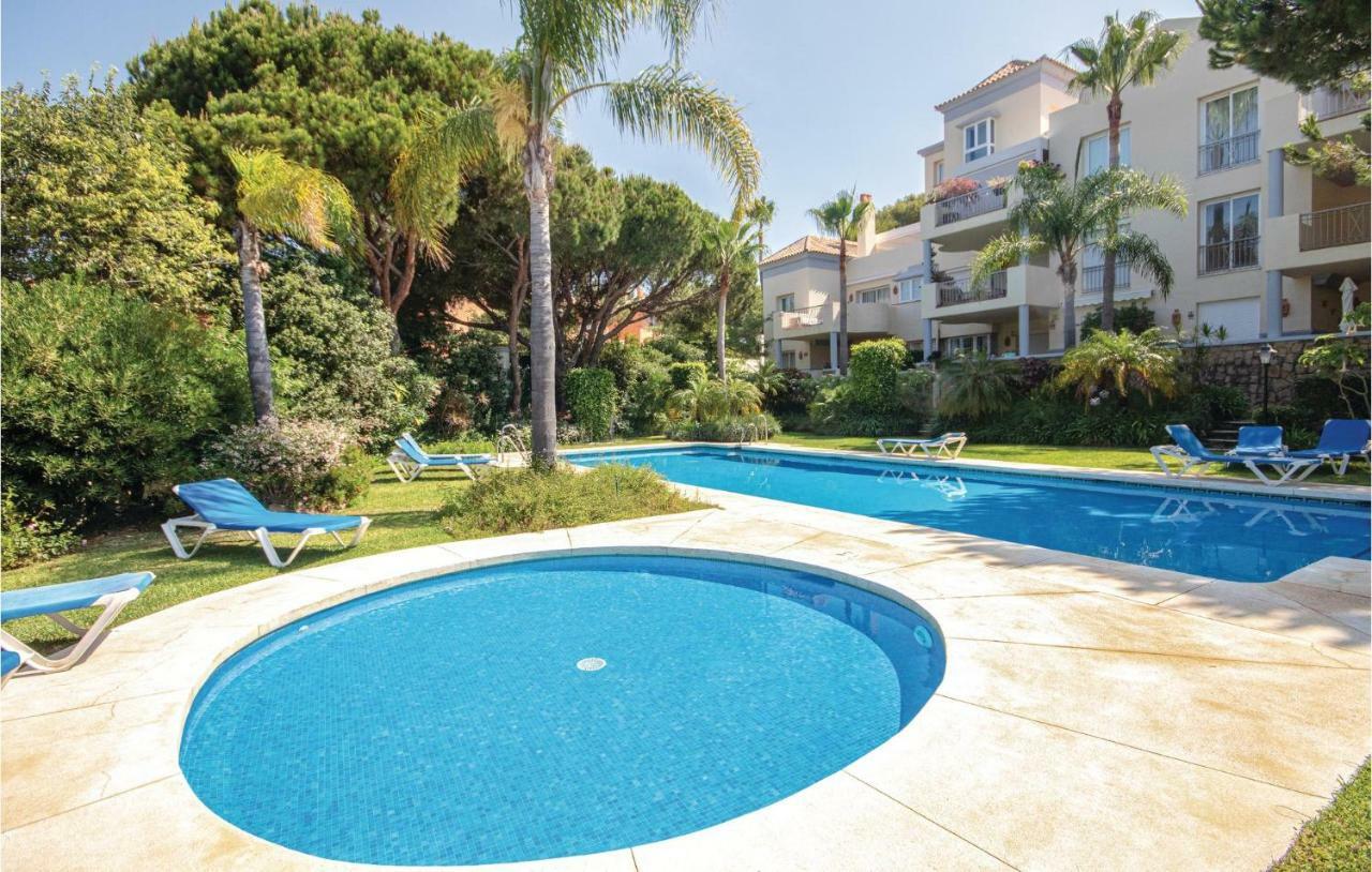 Beautiful Apartment In Marbella-Cabopino With 2 Bedrooms, Wifi And Outdoor Swimming Pool Εξωτερικό φωτογραφία